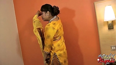 indian pornstar sexy babe rupali